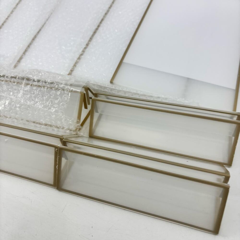 Display Acrylic 5x7 Sign Holder Lot of 6 Gold Trim Pictures Wedding - Picture 3 of 13